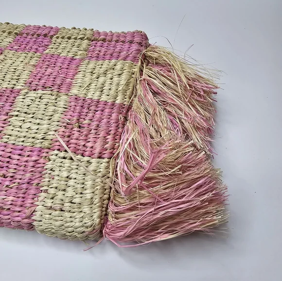 Poolside Clutch Natural/Pink Checkered Fringe Clutch Straw NWT Upcycled Organic - Picture 6 of 13
